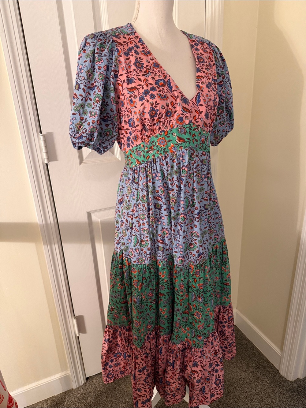 Boden Tiered Poplin Maxi Dress - Picture 4 of 9